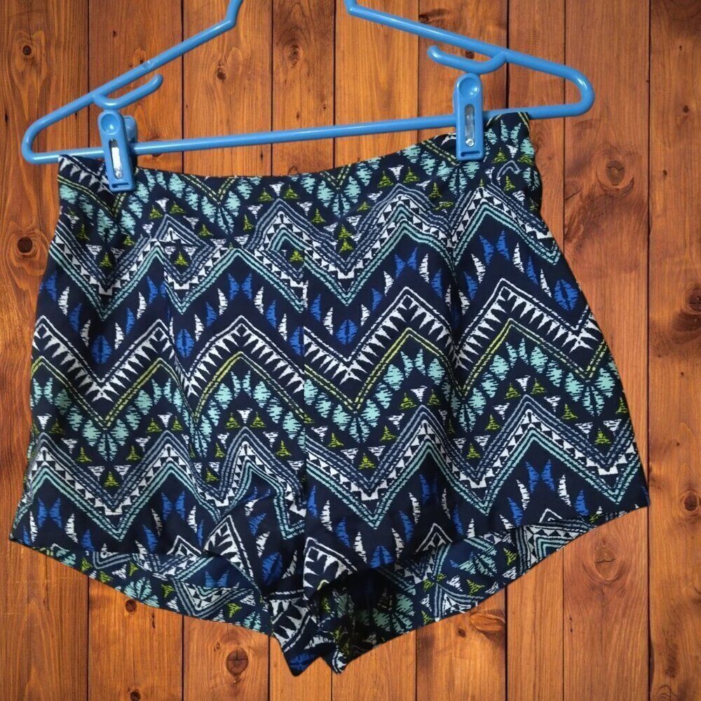 Dizzy Gal Pull On Partial Elastic Waist Geometric Print Shorts Size Small